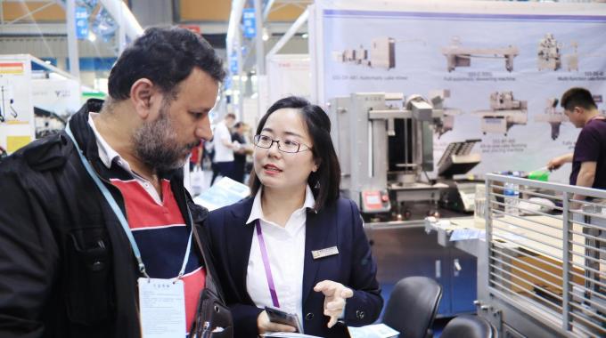 Laag Energie Hoge Snelheid 2000 stuks/u Tortilla Maker Machine 16